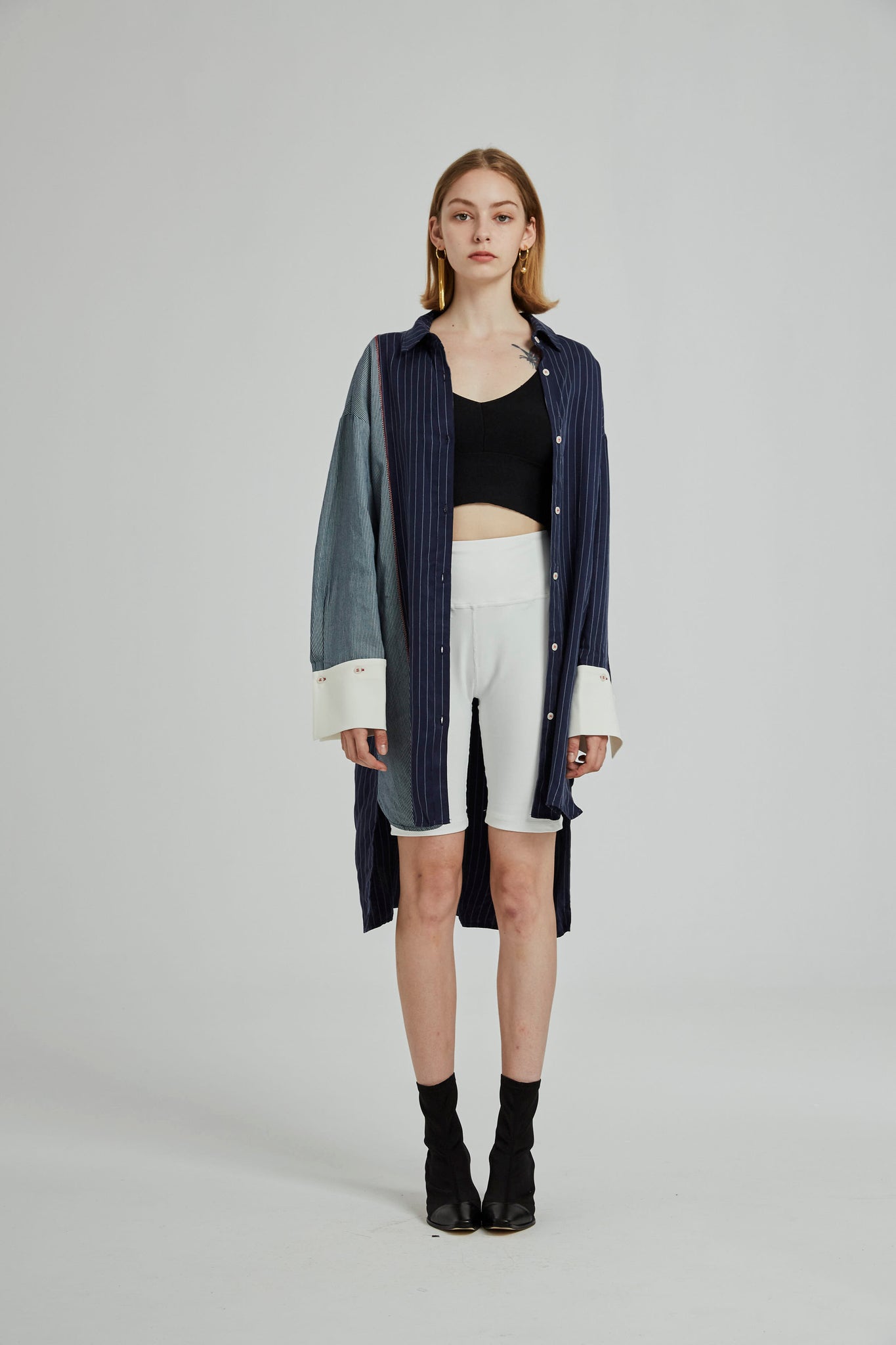 OVER SIZE SHIRT WITH DETACHABLE CUFF