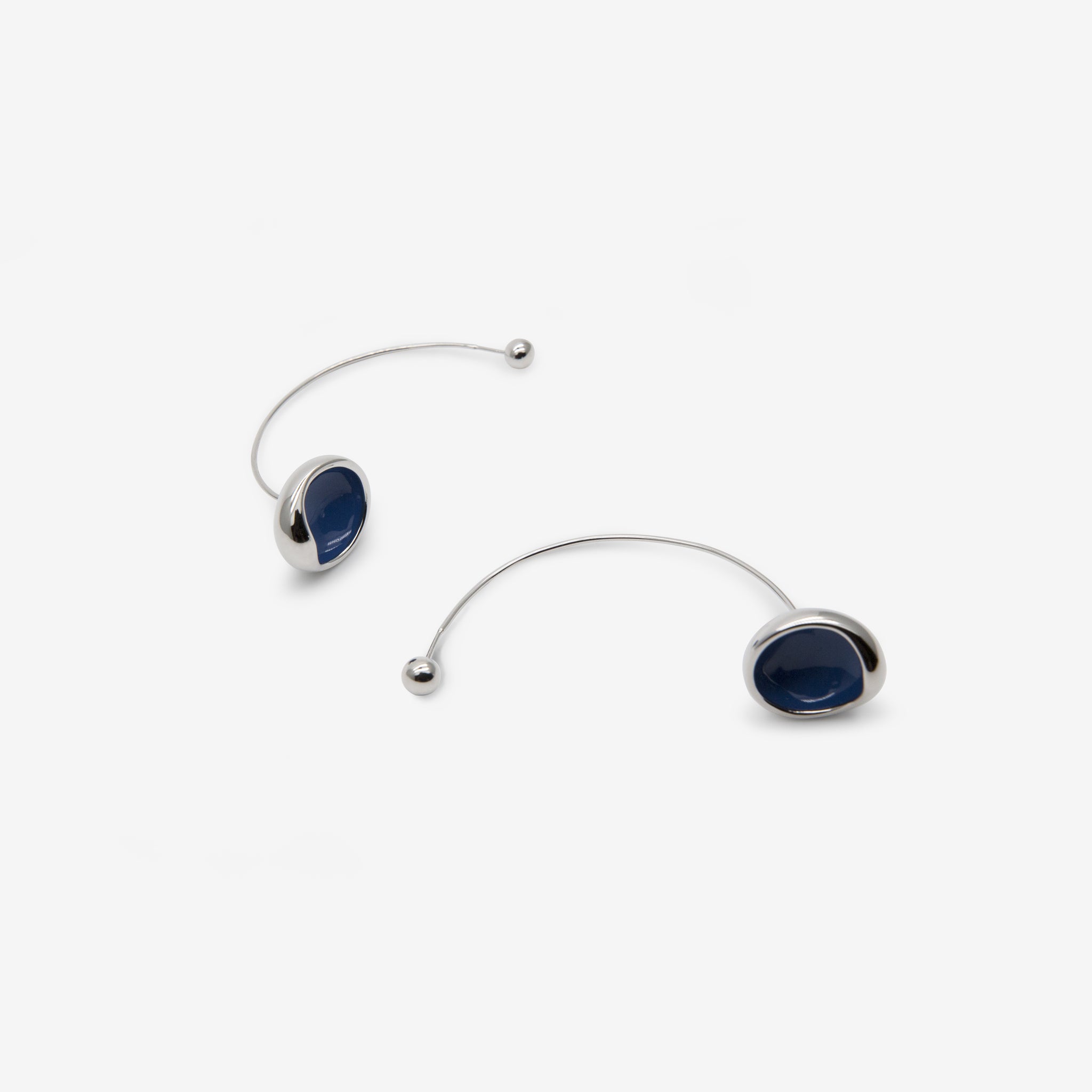 BALL SHAPE EARING