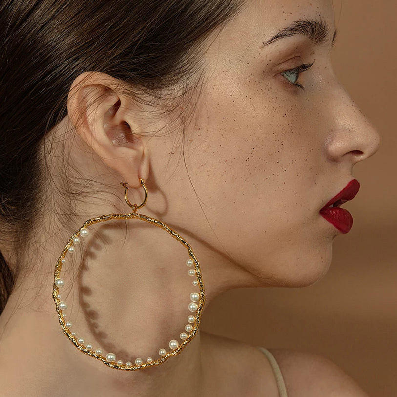 FLOW PEARL GOLD EARING